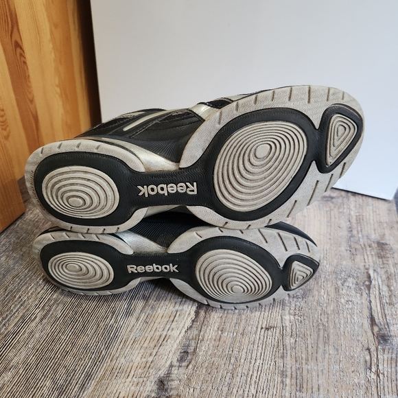 Reebok Womens Size 10 Athletic Sneakers Black Easytone Smooth fit - Picture 11 of 12